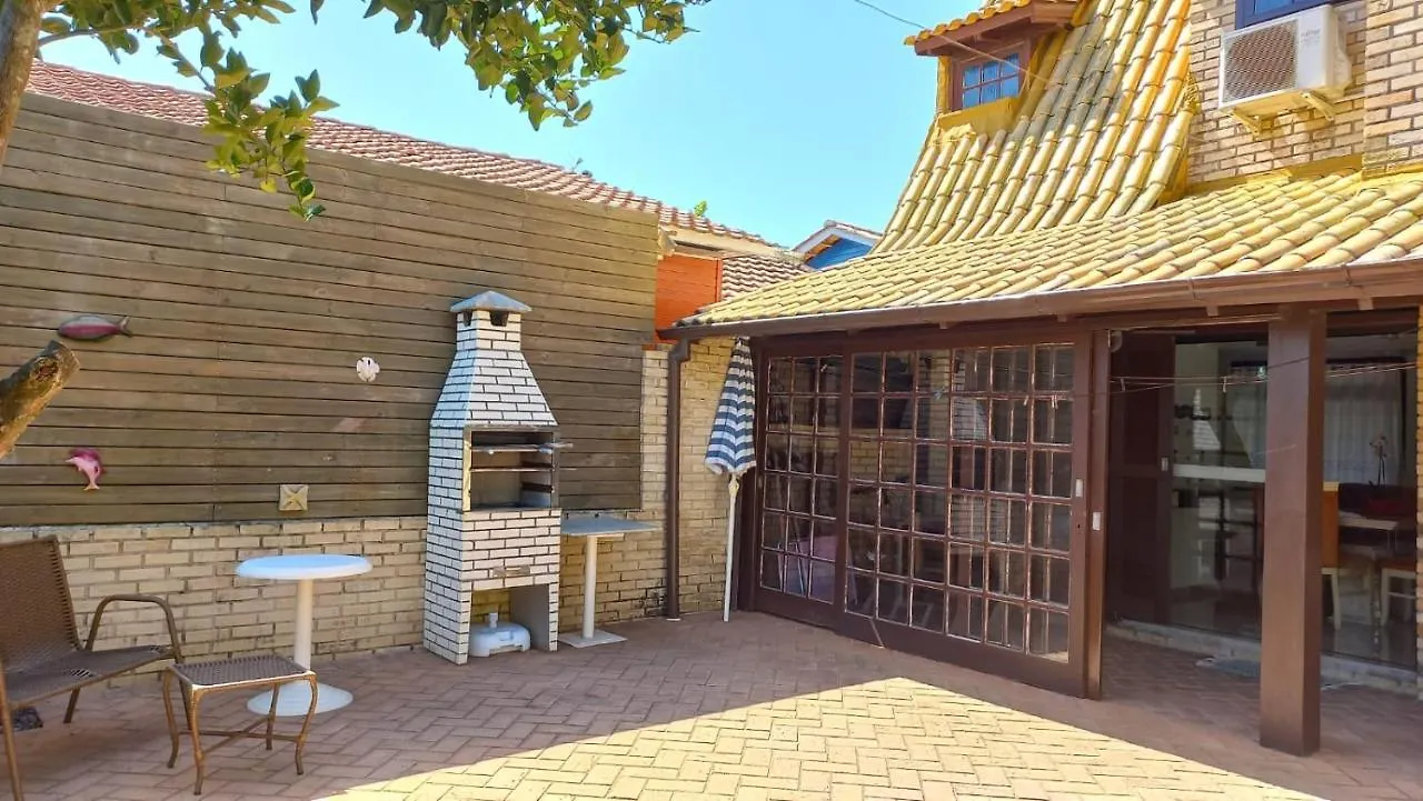 Casa De 3 Quartos Em Garopaba - Bairro Ferraz Ferienhaus
