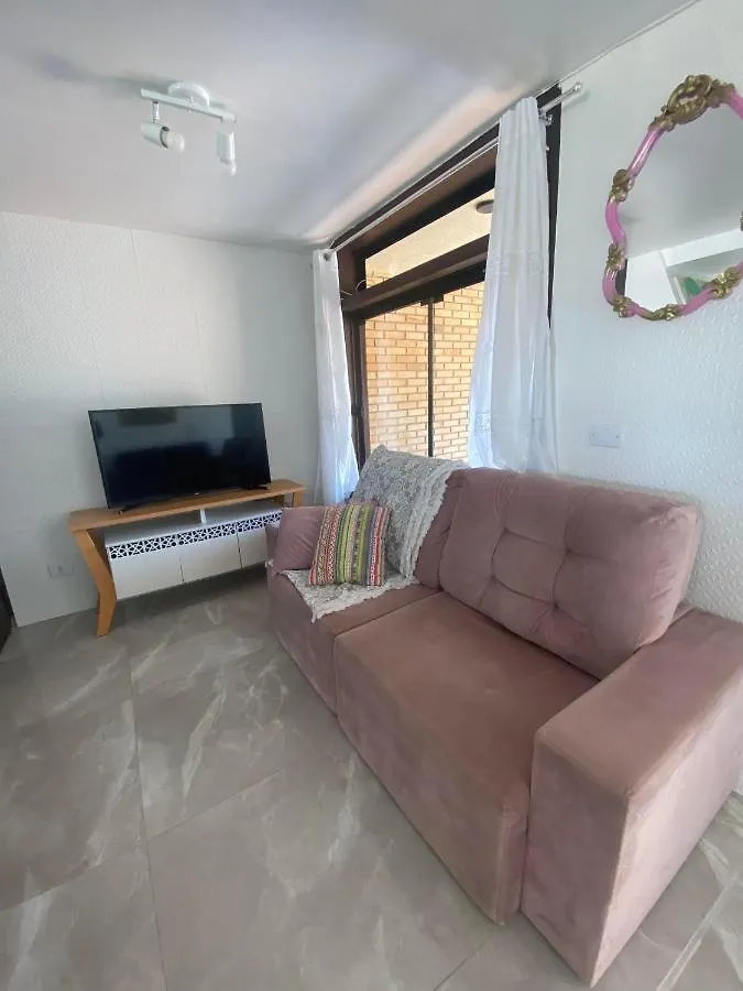 Casa De 3 Quartos Em Garopaba - Bairro Ferraz