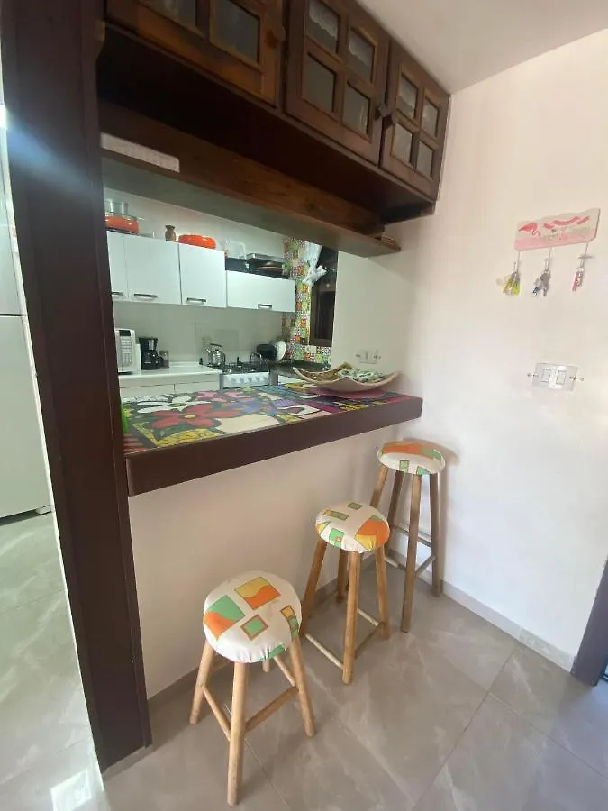 Casa De 3 Quartos Em Garopaba - Bairro Ferraz
