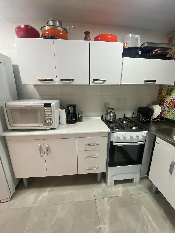 Casa De 3 Quartos Em Garopaba - Bairro Ferraz