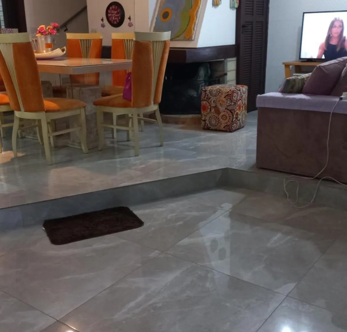 Casa De 3 Quartos Em Garopaba - Bairro Ferraz